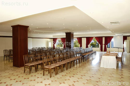 Azka Hotel 38